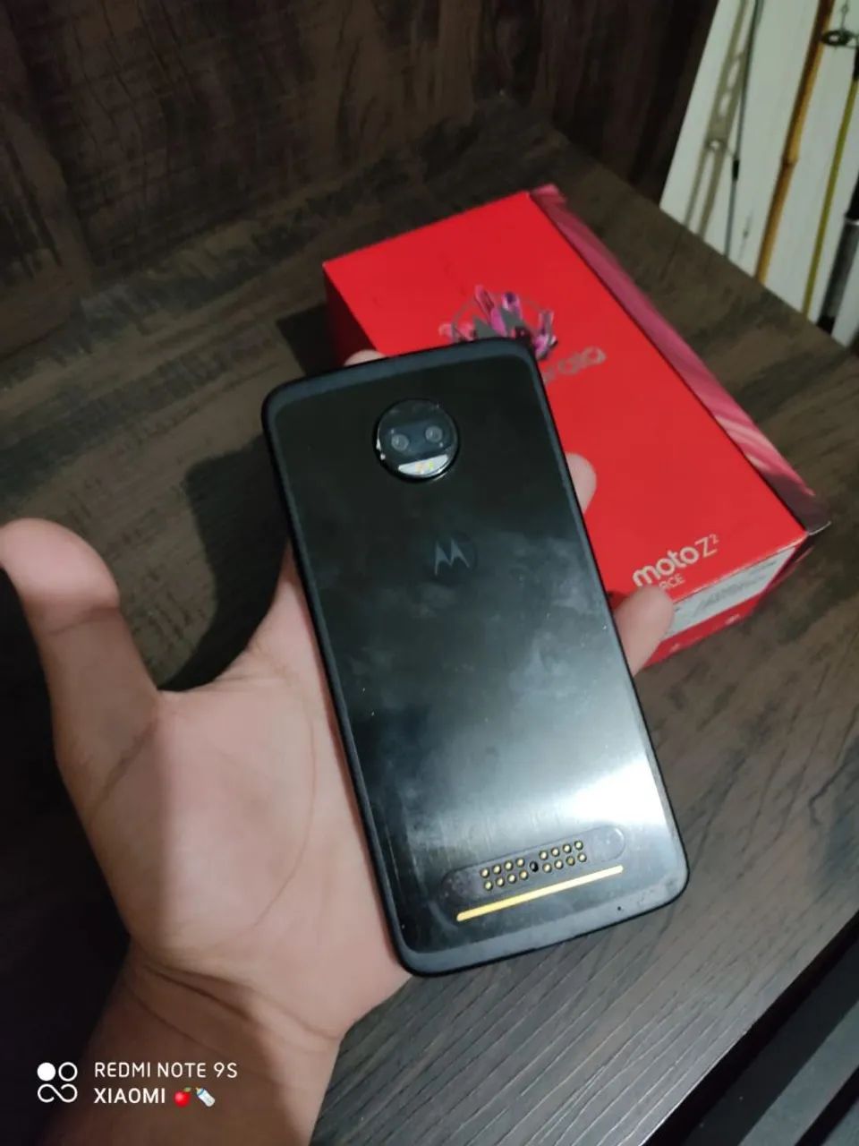 Moto Z2 Force edition  - Foto 3