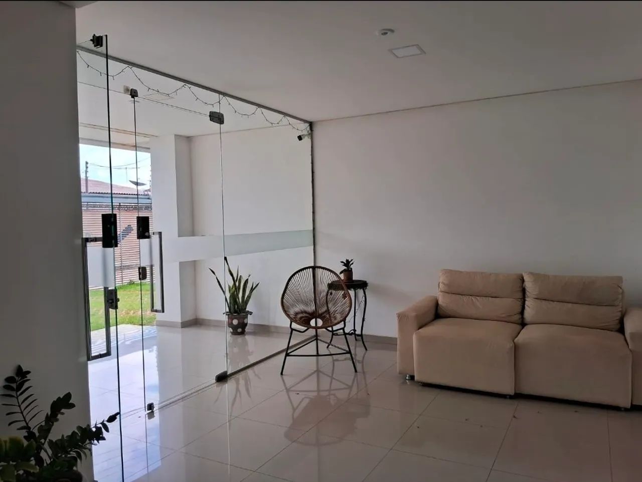 Lindo e mobiliado.  4 ar condicionado  - Foto 4