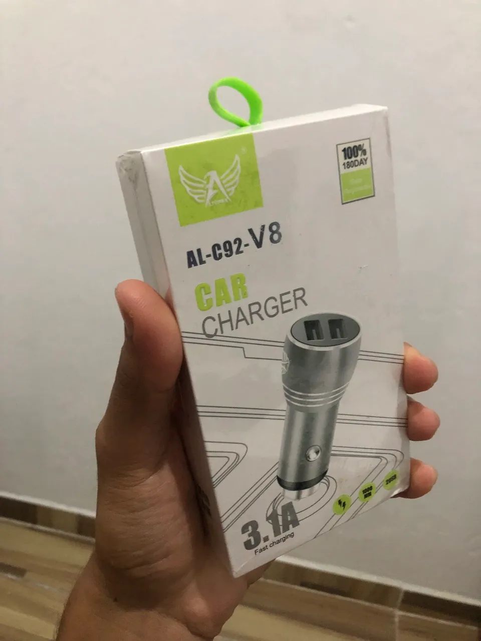 Adaptador pra carregar celular no carro  - Foto 5