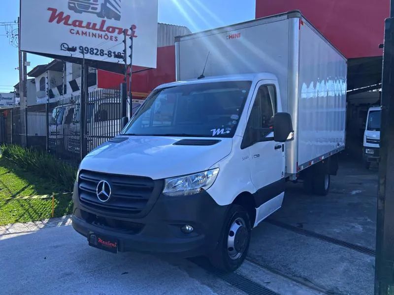 SPRINTER 517 COM BAÚ SECO FACCHINI 2025