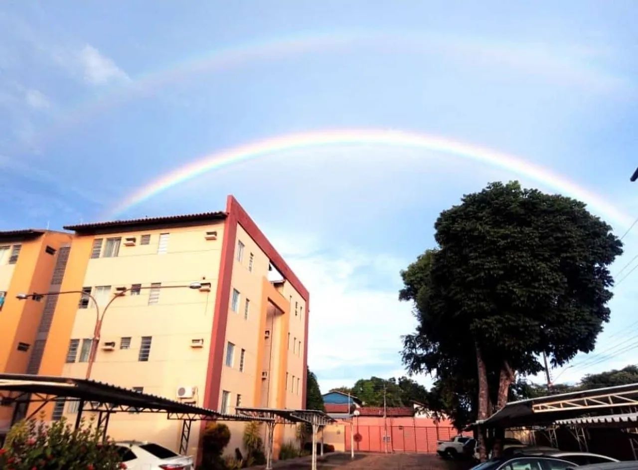 Vende-se apartamento no Residencial Cajuína, quitado. Planalto Ininga.