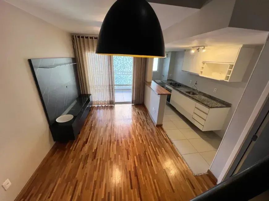 Duplex com 01 quarto/suíte 01 vaga em Pinheiros, em rua tranquila, pronto para morar. - Foto 2