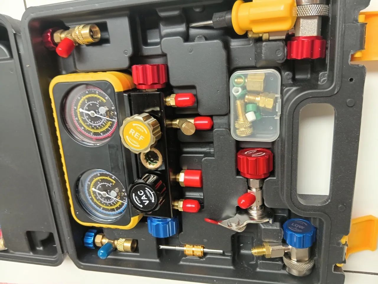 Manifold Ar-Condicionado com Mangueiras - Novo, na Maleta