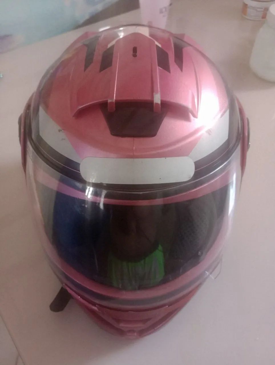 Capacete semi novo 