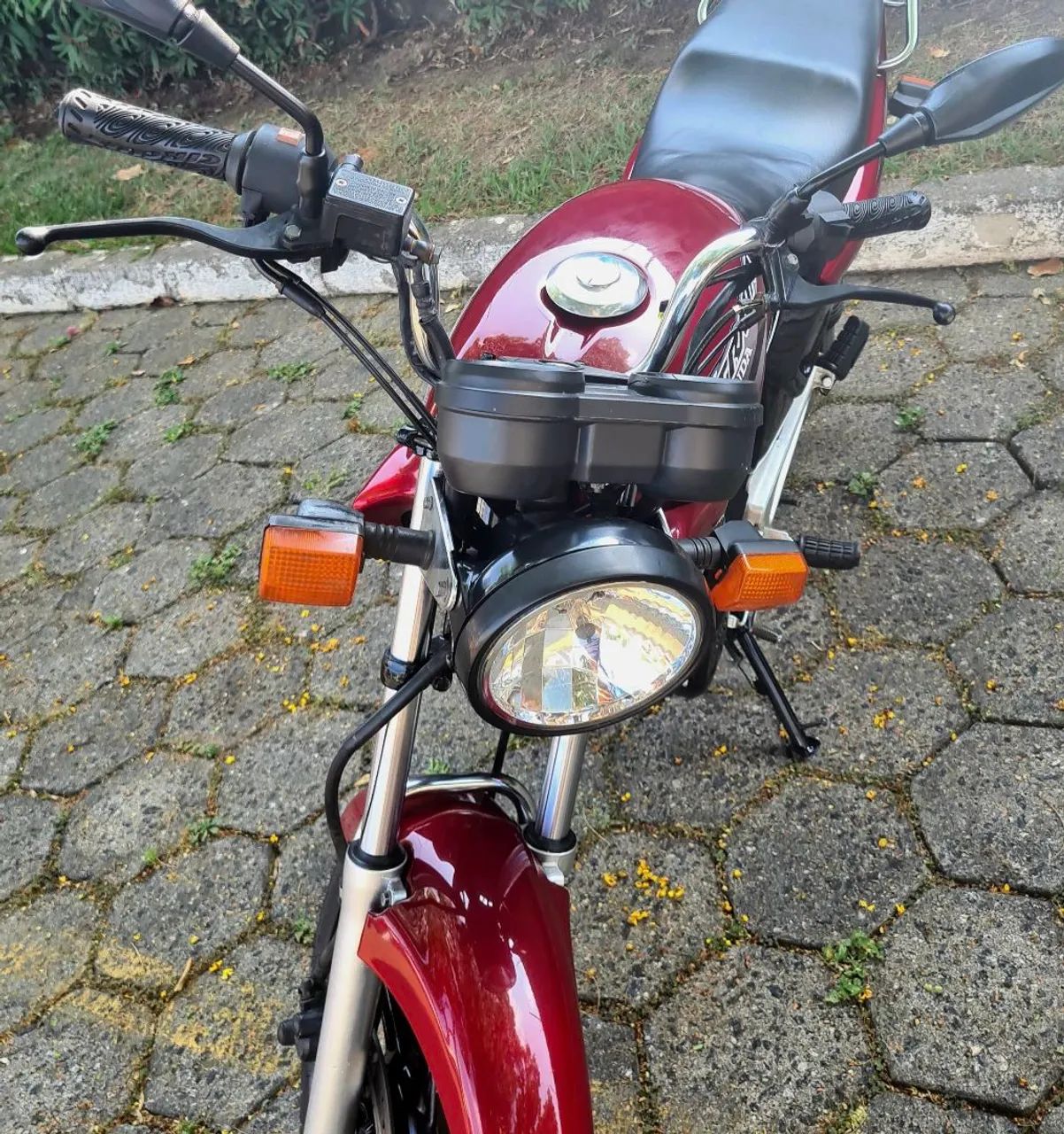 CBX 200 Strada - Foto 2