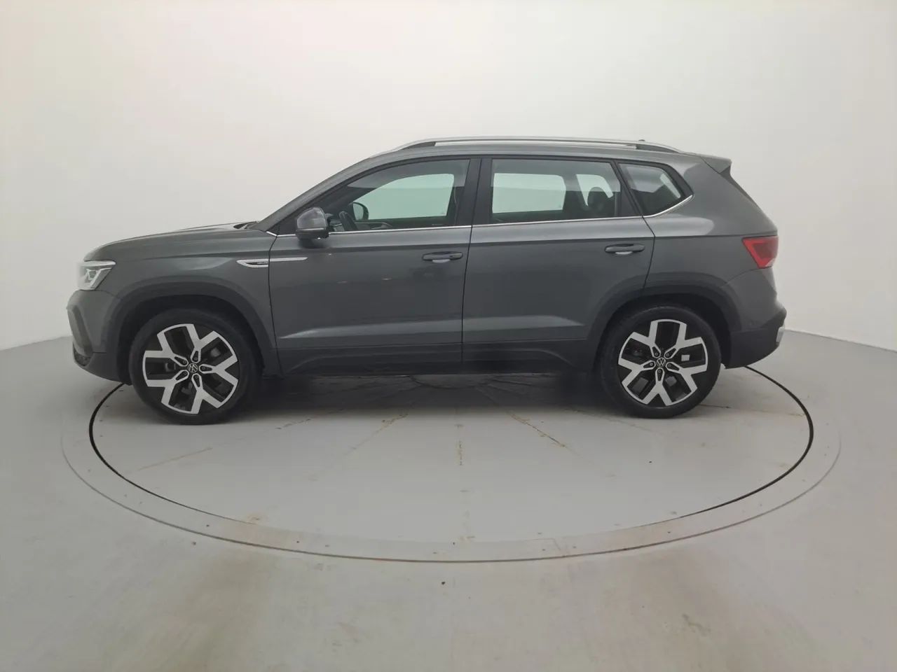 Volkswagen Taos Highline 1.4 250 TSI Flex Aut., foto 2 de 18