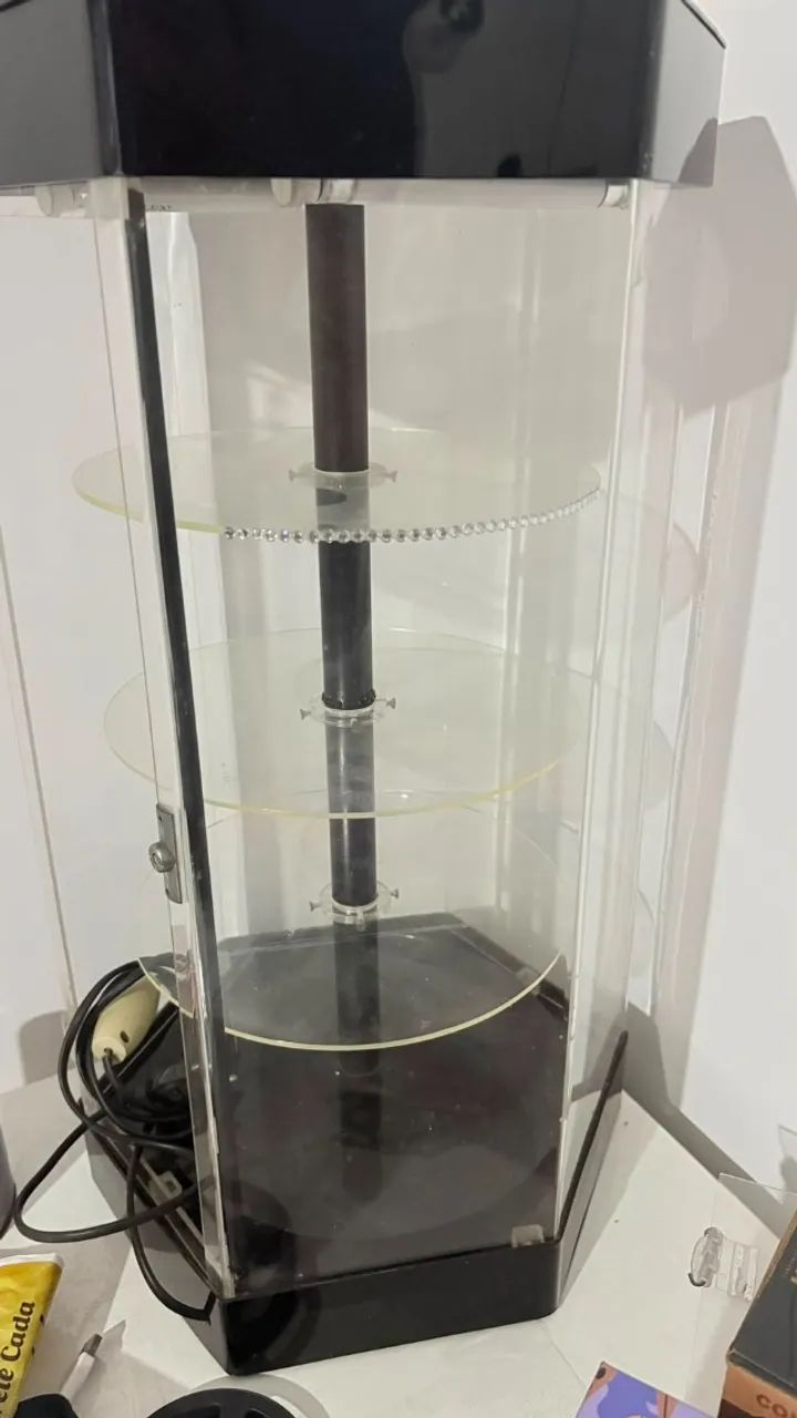 Vitrine Expositor Giratório em Acrílico com Iluminação - Foto 3