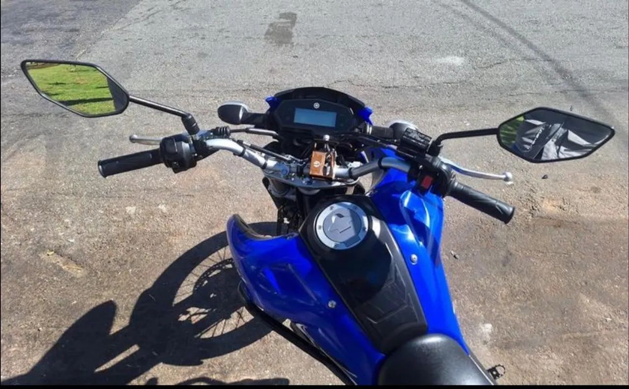 XTZ LANDER 2023 - Foto 5