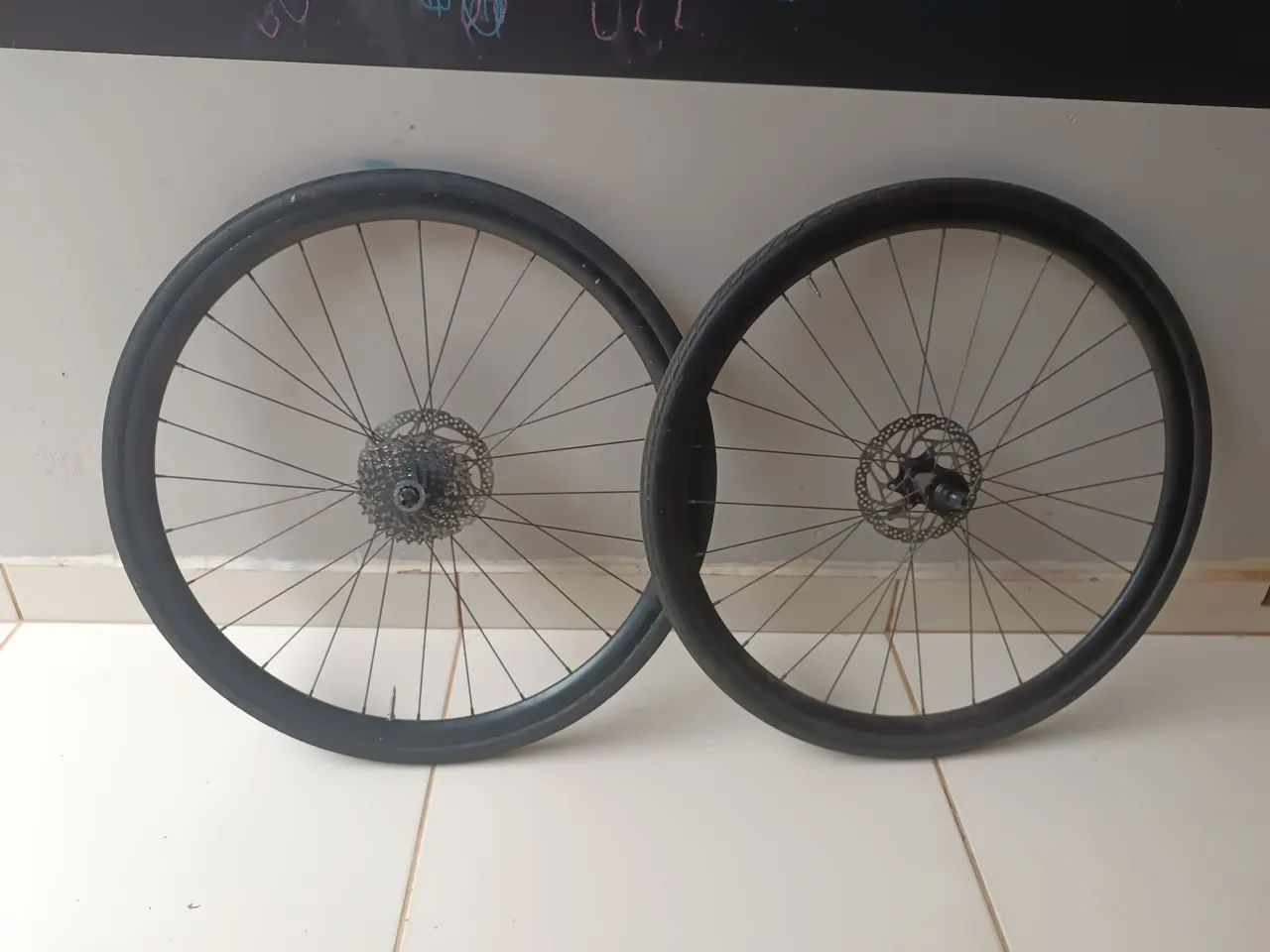 Par rodas Shimano  - Foto 3