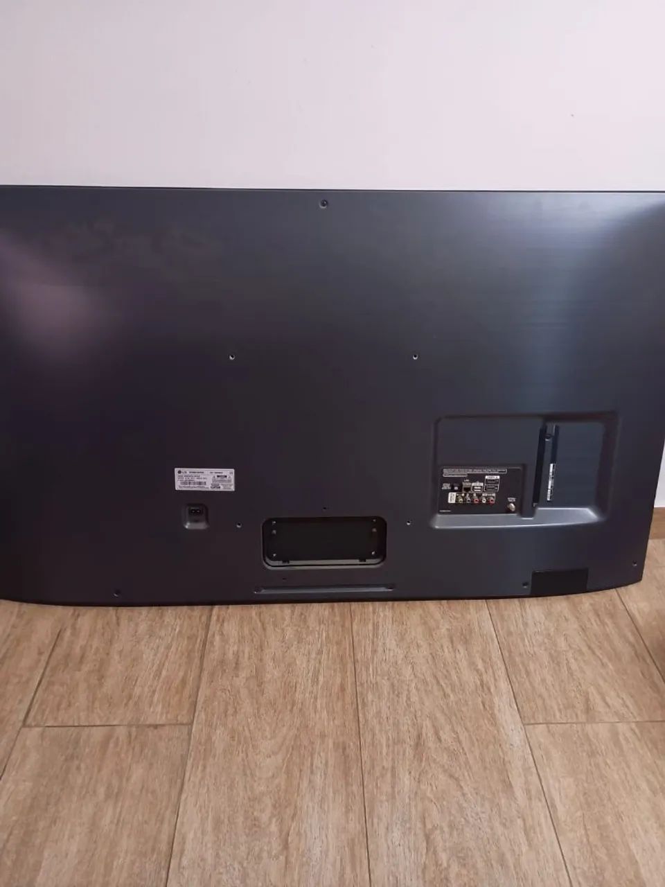TV 55 polegadas LG retirar peça - Foto 3
