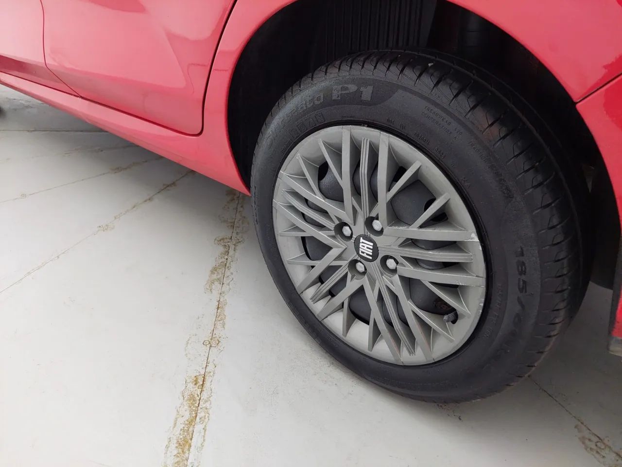 Fiat Cronos Drive 1.0 6V, foto 12 de 18
