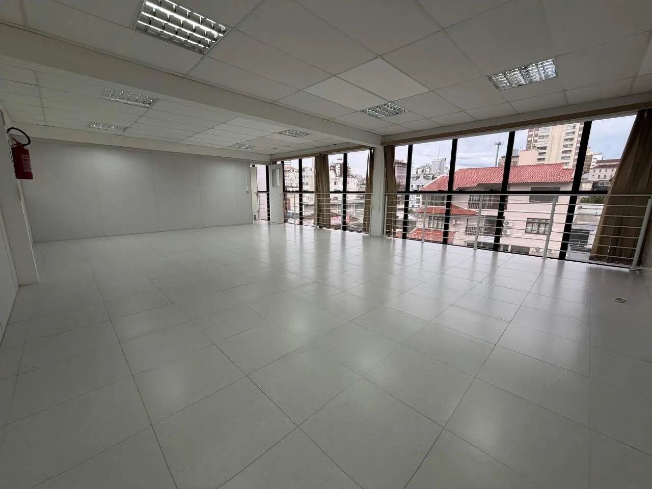 Prédio Comercial em Estreito, Florianópolis | - Foto 3