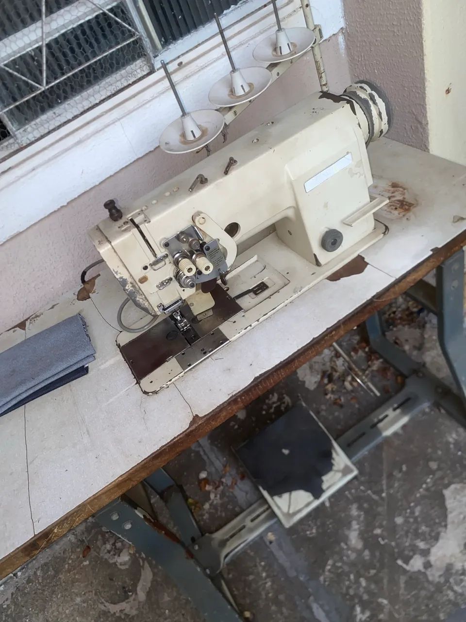 Maquina de costura  - Foto 5