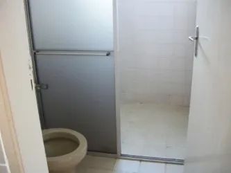 Alugo apartamento térreo 2 quartos - Foto 3