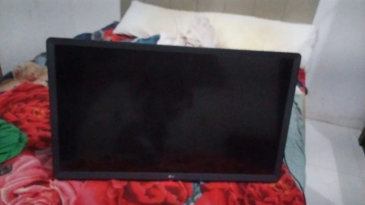 Tv LG smart 32  - Foto 3