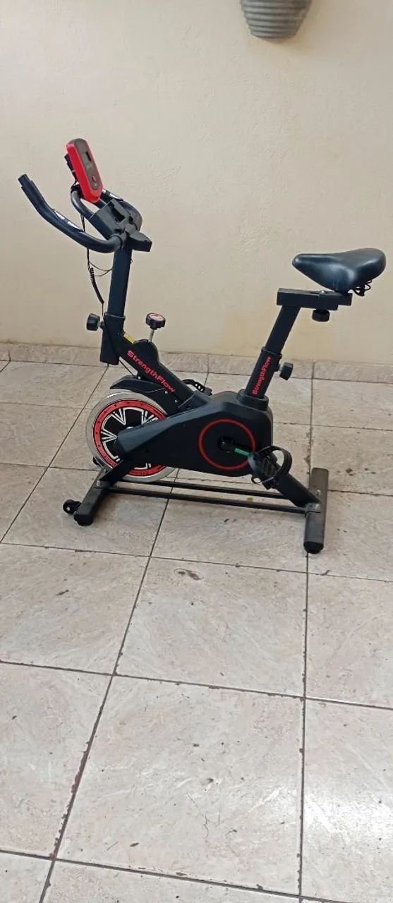 Bicicleta ergométrica e pesos  - Foto 5