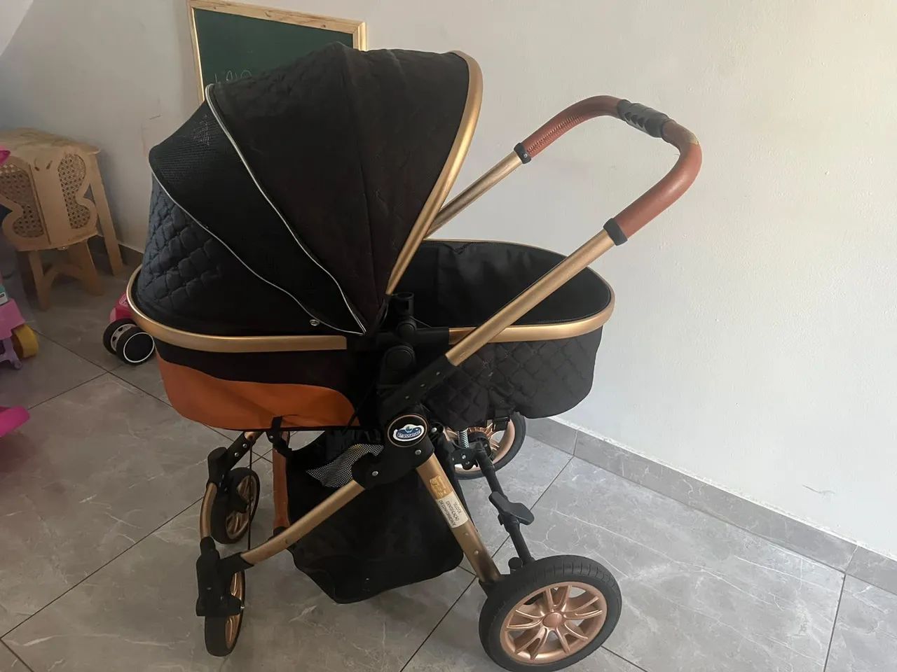 Carrinho com bebe conforto - passear baby