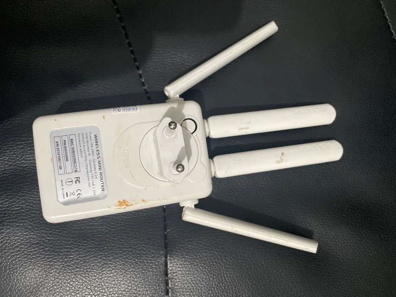Wi-Fi mini router  - Foto 4