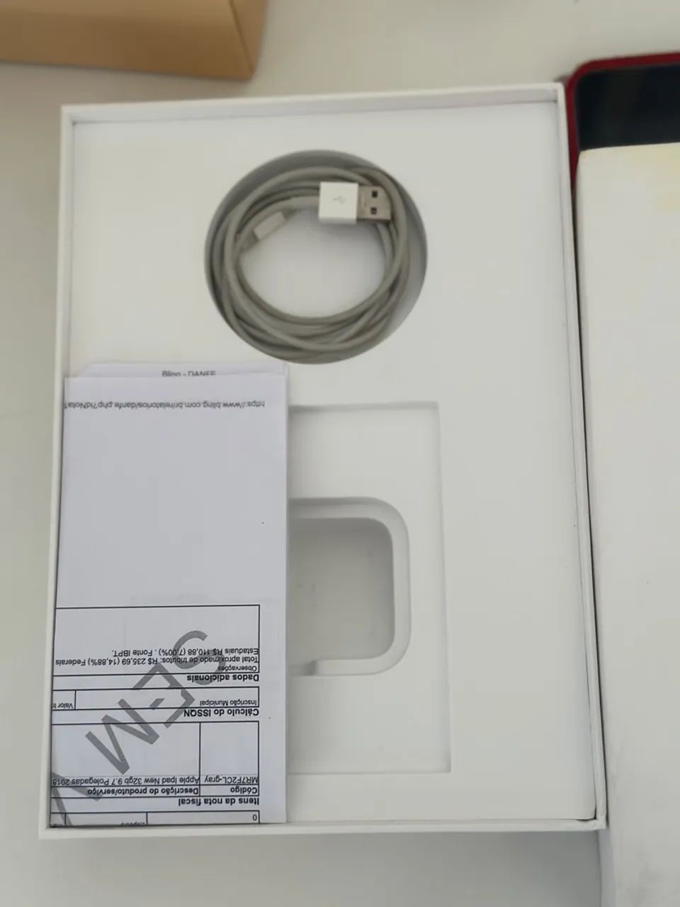 iPad 6 semi novo  - Foto 2