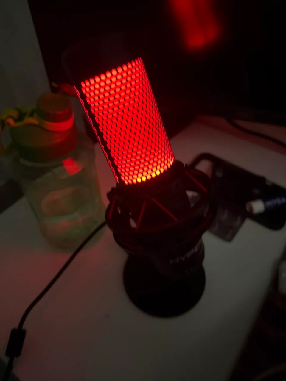 Microfone gamer da hyperx quadcast - Foto 2