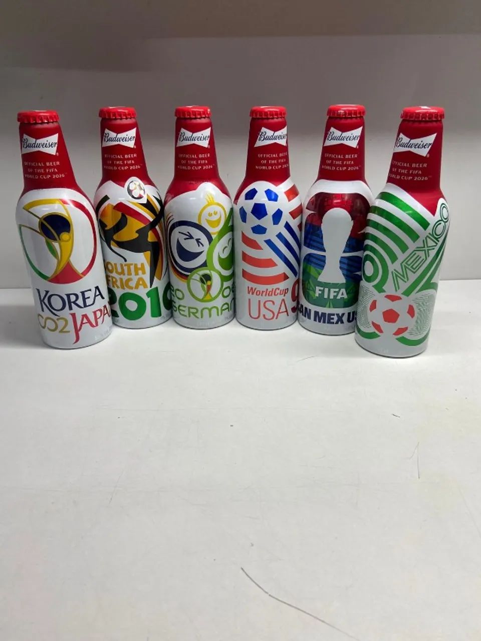 Kit Budweiser Copa 6 Uni 330ml Garrafas Alumínio Edição 2026 DV0059
