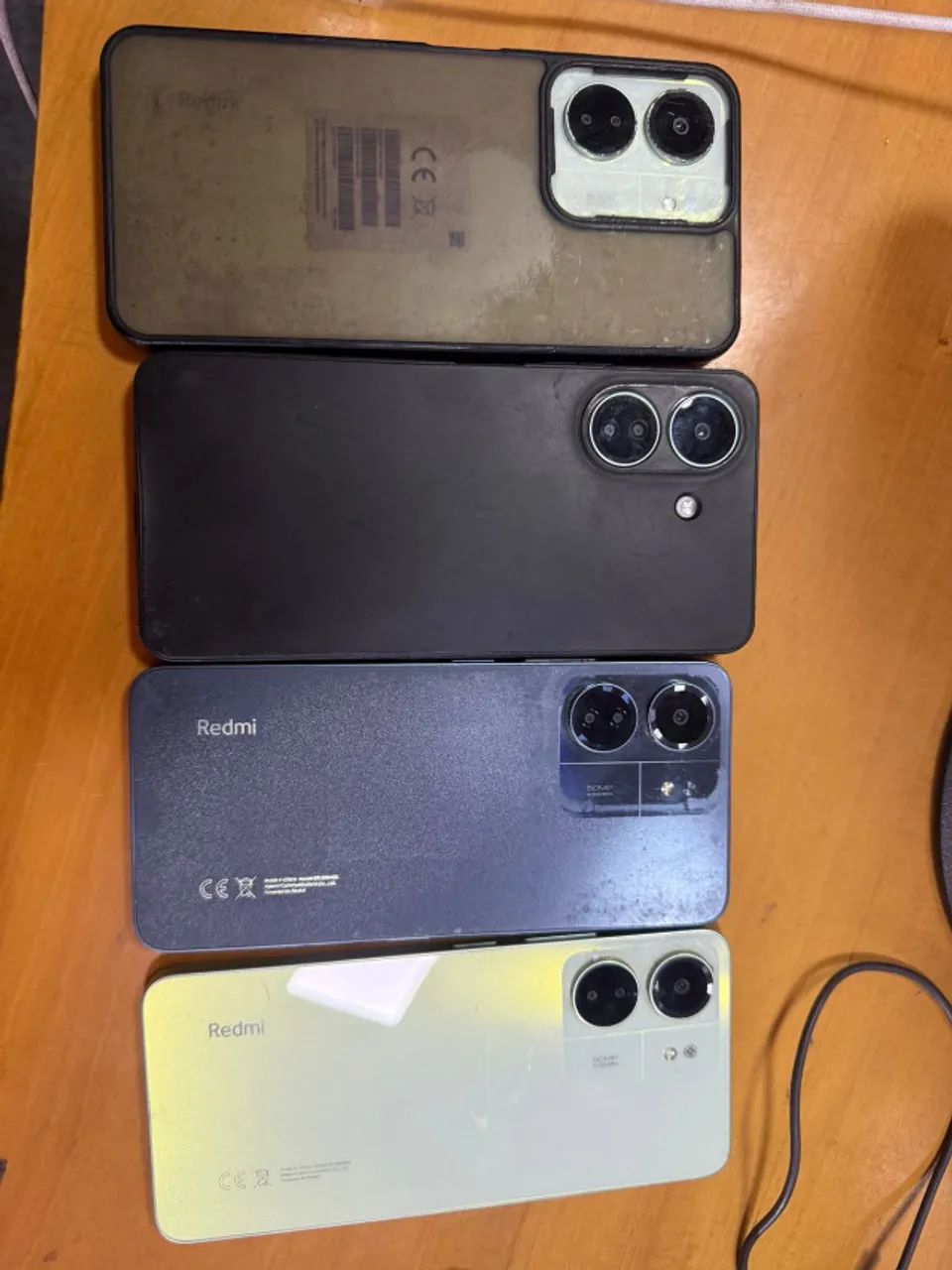CELULAR REDMI 13C 128GB 4GB RAM - Foto 2