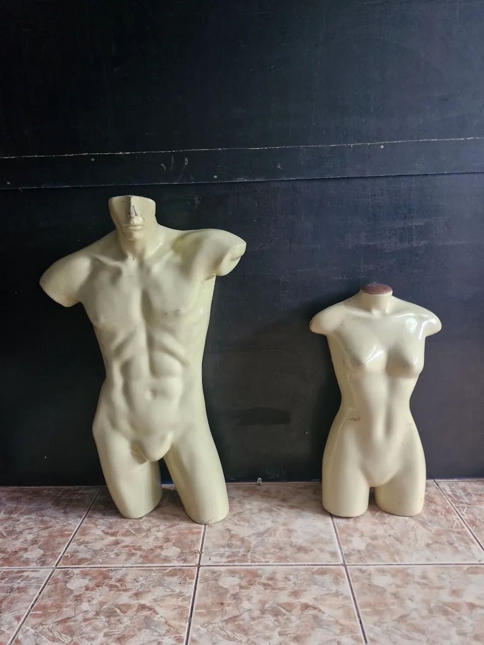 Manequim para roupa casal