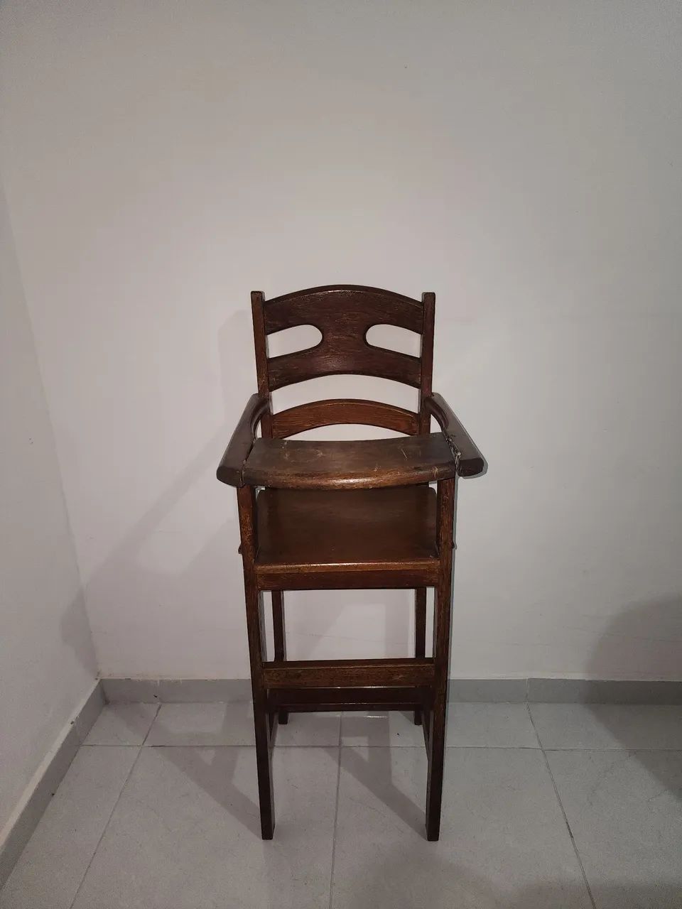 Cadeira de alimentação para bebê