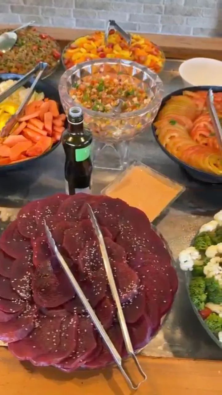 Vaga para SALADEIRO(A)