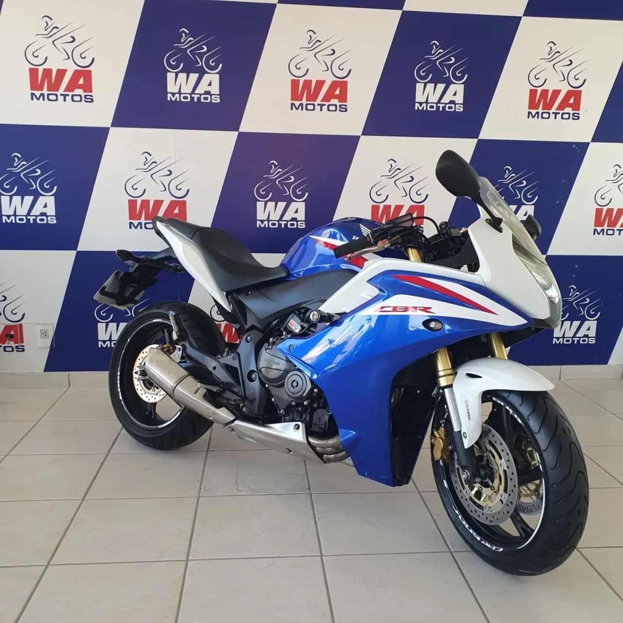 HONDA CBR 600F AZUL 2013 - Foto 4