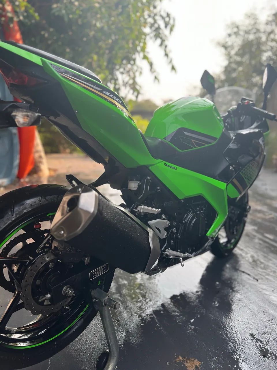 Kawasaki Ninja 400 - Foto 3