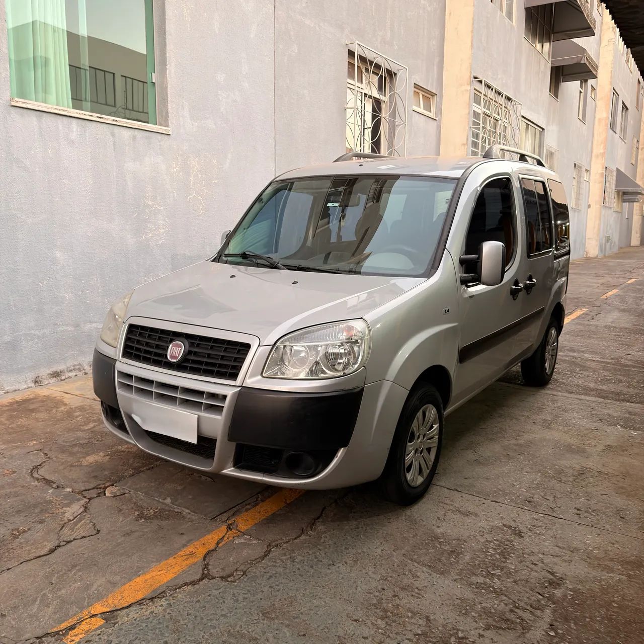 Fiat Doblo Doblo ATTRACTIVE 1.4 Fire Flex 8V 5p 2013