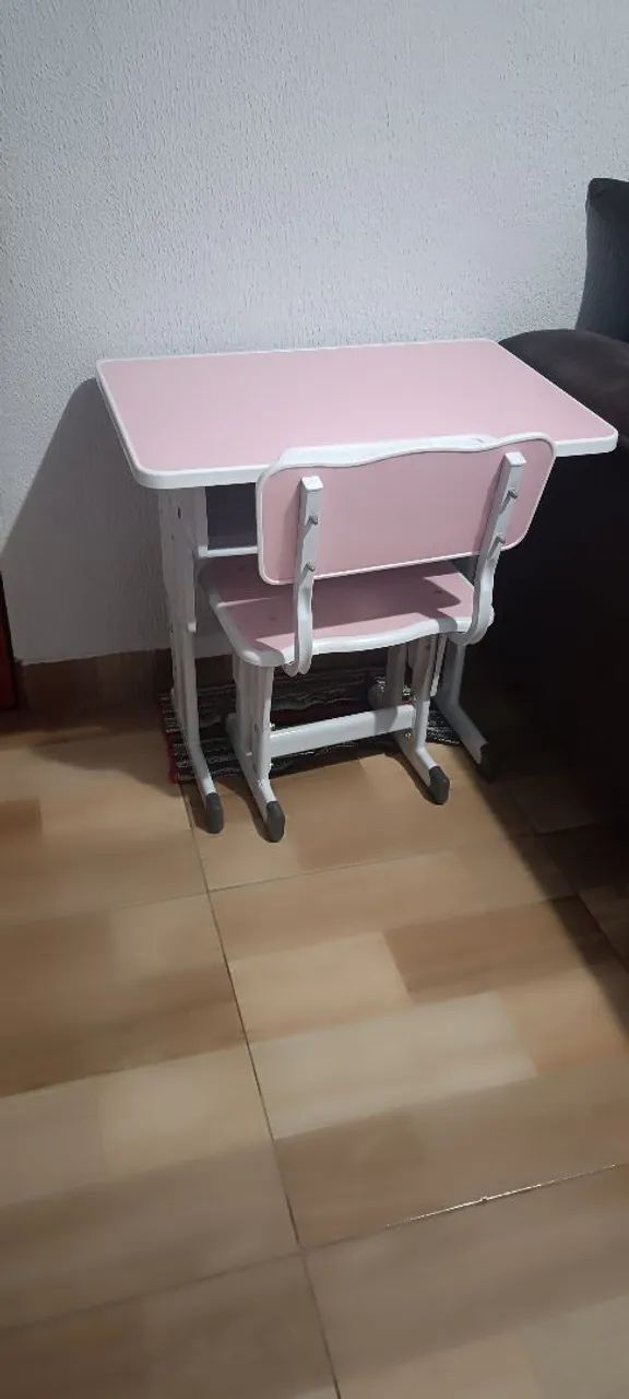 Mesa e cadeira atividades escolares NOVA - Foto 4