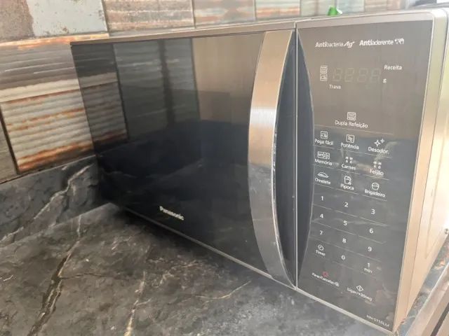  Micro-ondas Panasonic 27L Prata  Funcionando Perfeitamente - Foto 2