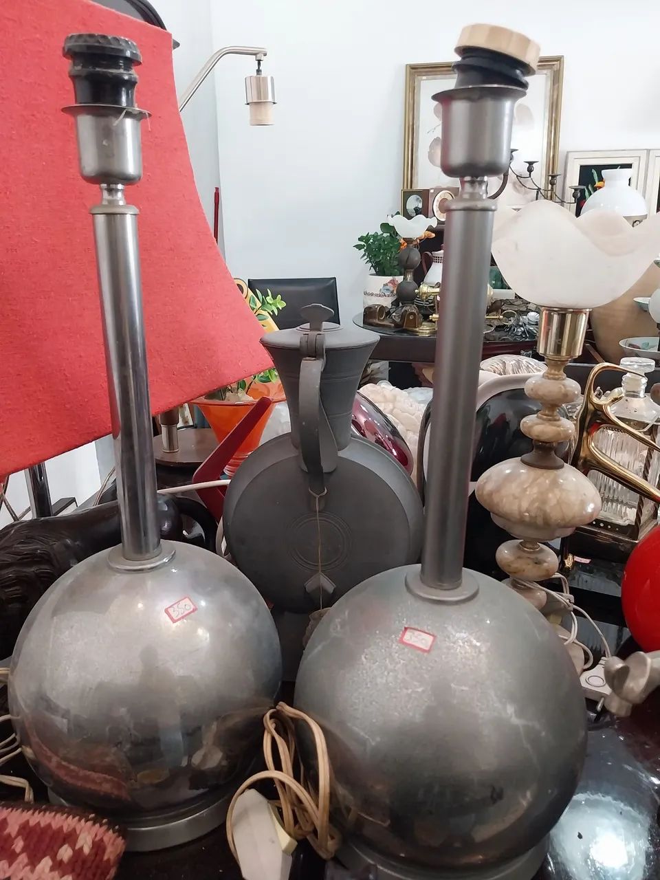 Abajur de mesa em formato de bola metálico anos 50 (preço unitário)