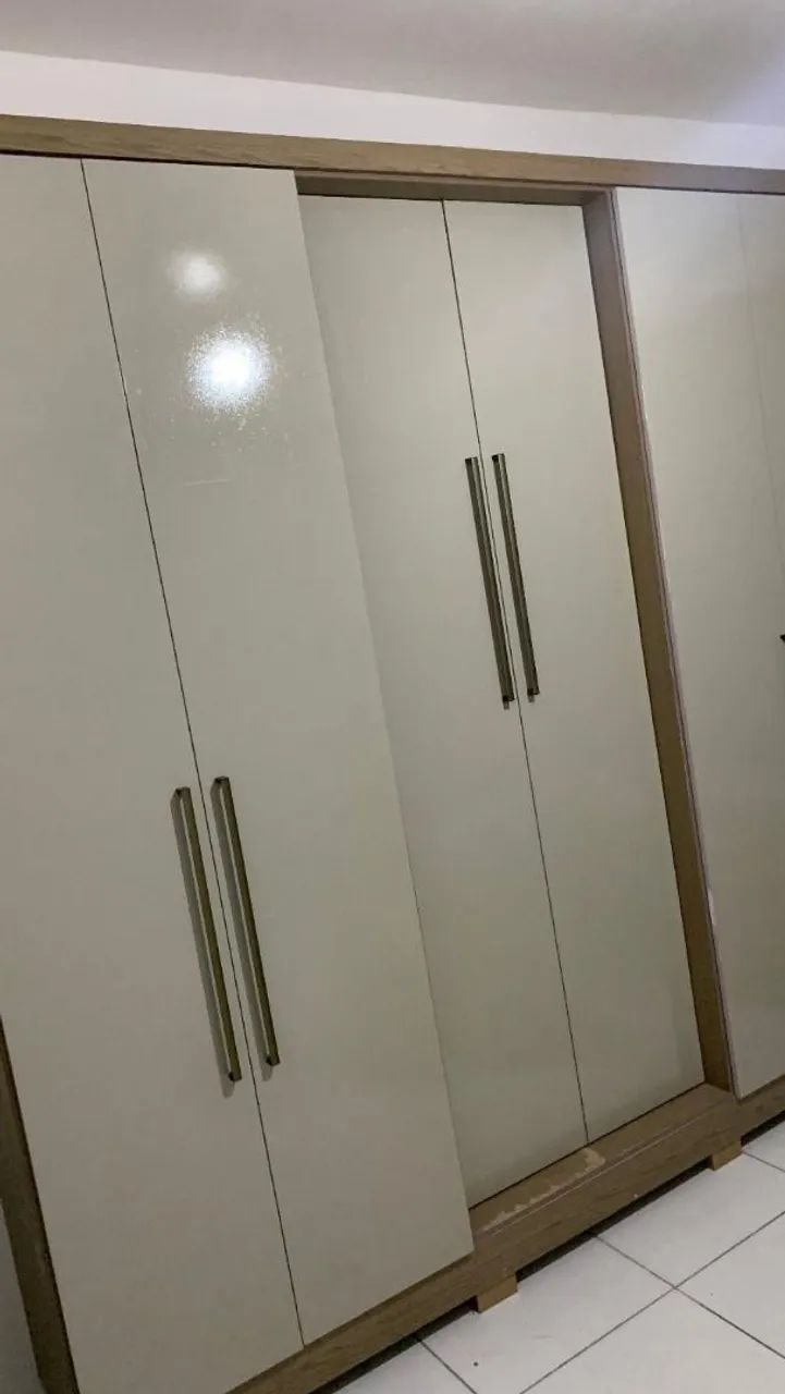 Guarda roupa de casal 