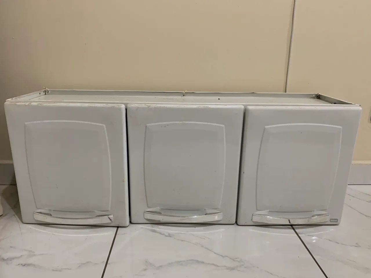 armário de parede branco  - Foto 2