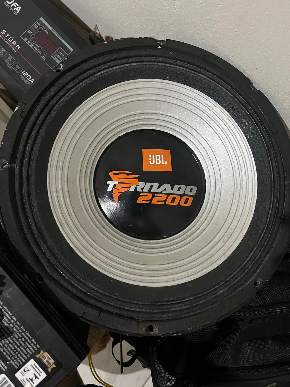 Grave tornado 2200 