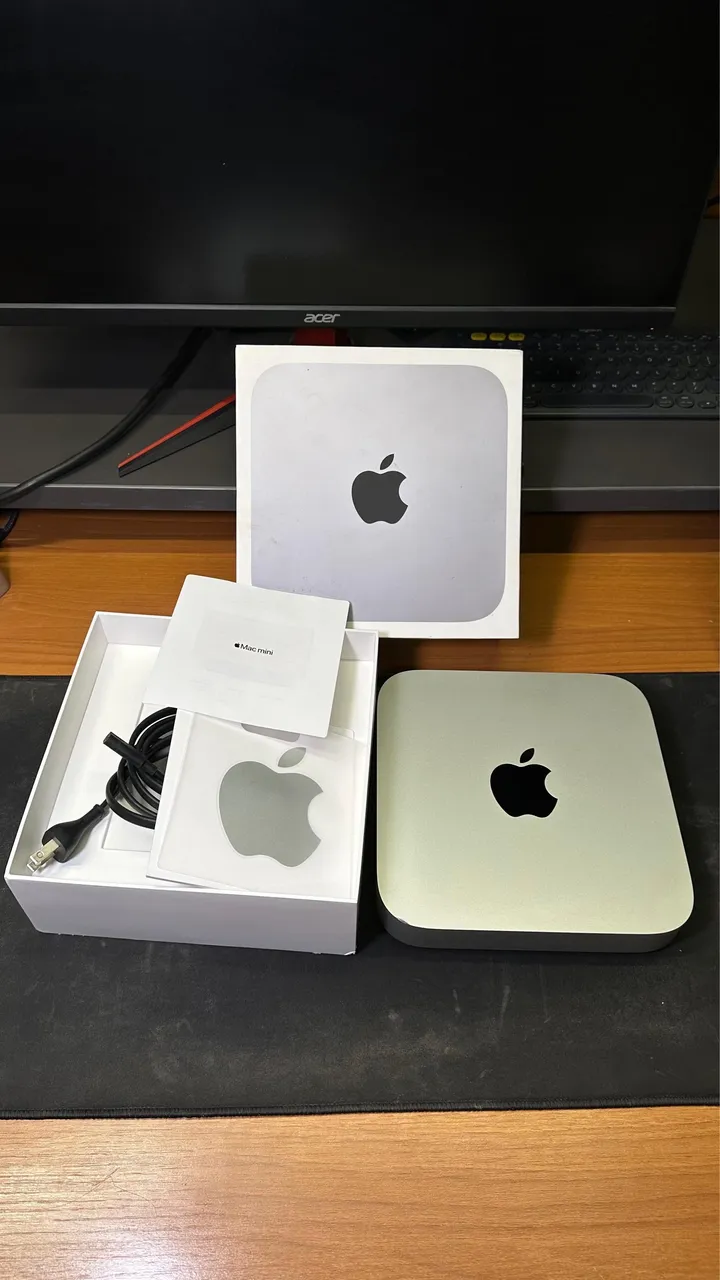 【美品】Mac mini 2023 M2 8GB 256GB Apple Mac Mini (2023) M2 - WANT IMPORT