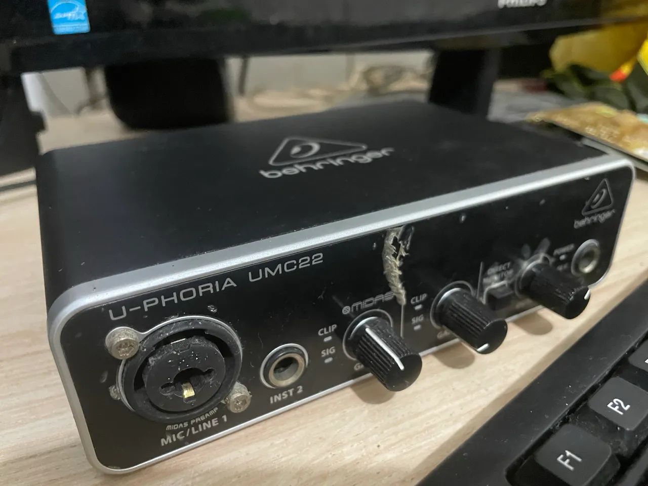 Interface de áudio, behringer - u-phoria, umc22, original  - Foto 3