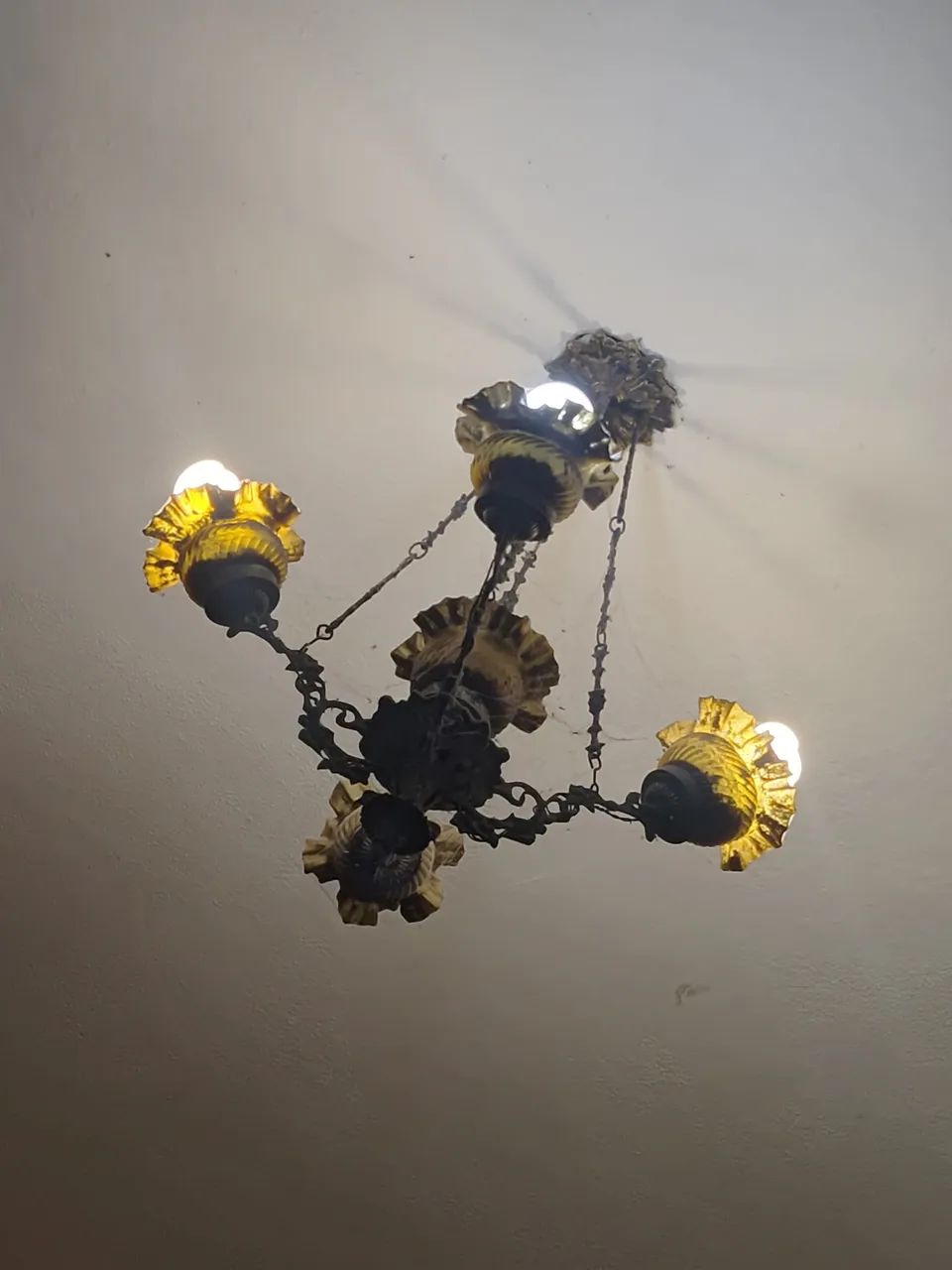 Lustre pendente antigo 