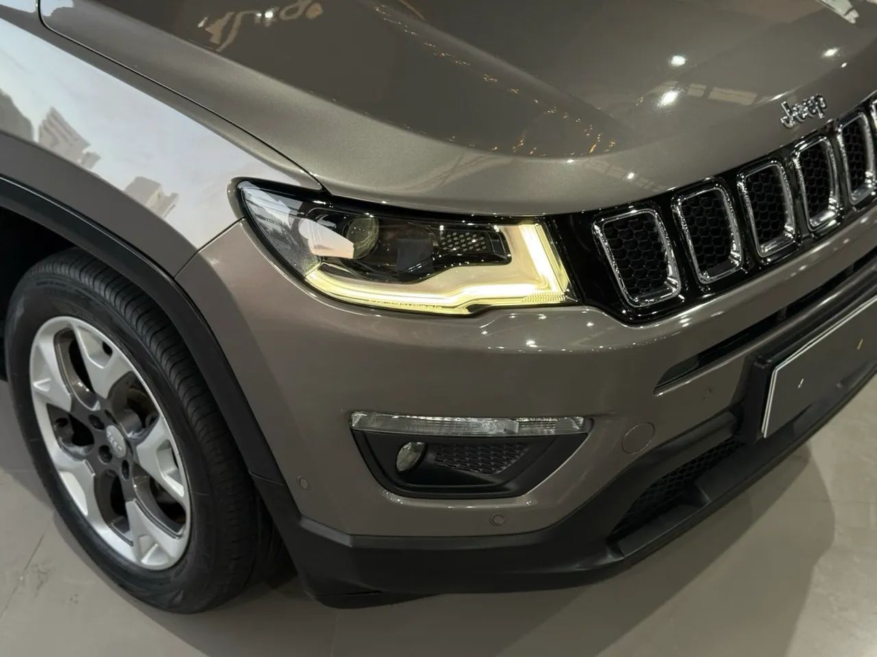 Jeep Compass Longitude 2.0 4X2 Flex 16V Aut. 2020 - Foto 5