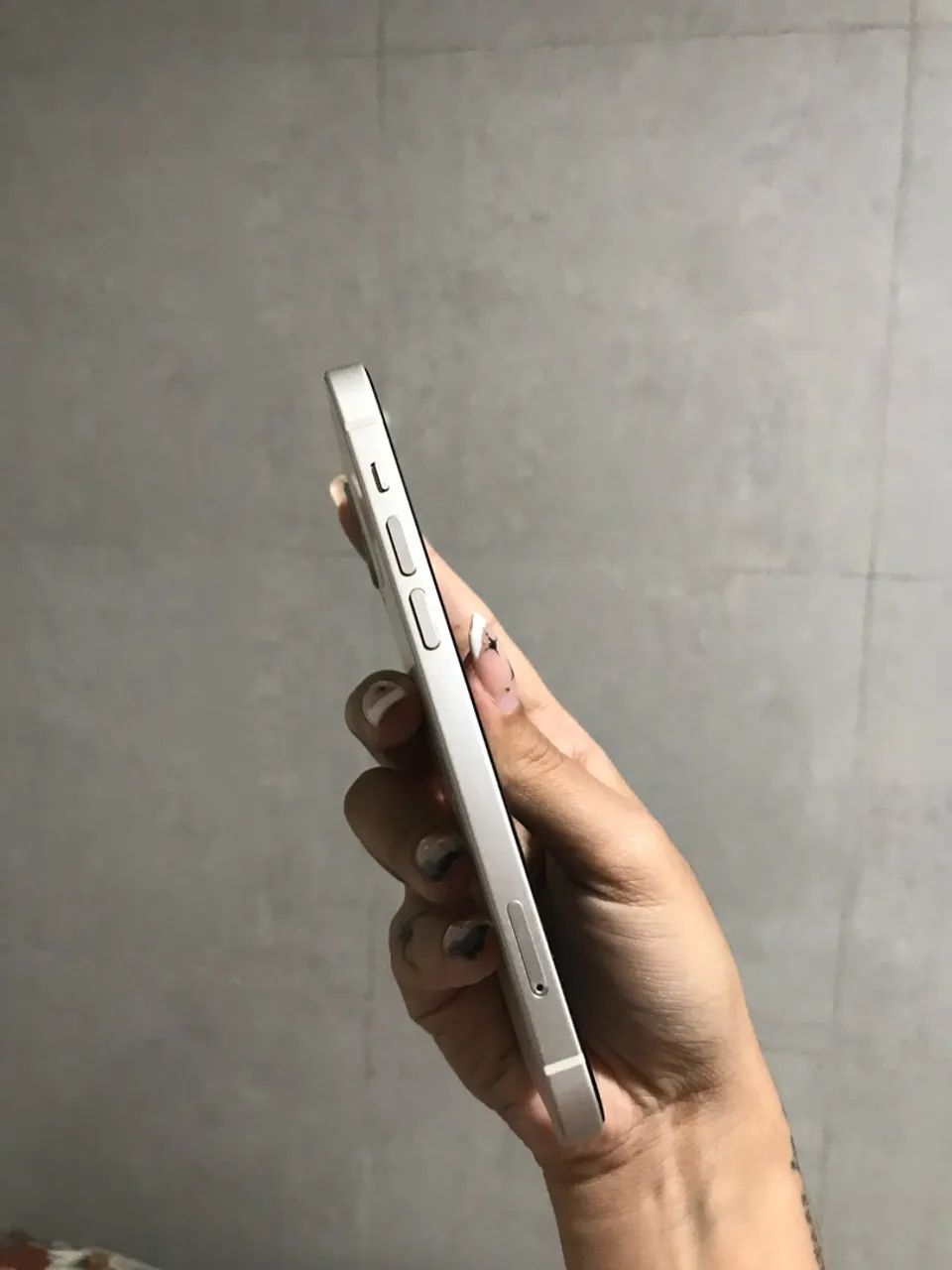 iPhone 12 sem marcas de uso - Foto 4
