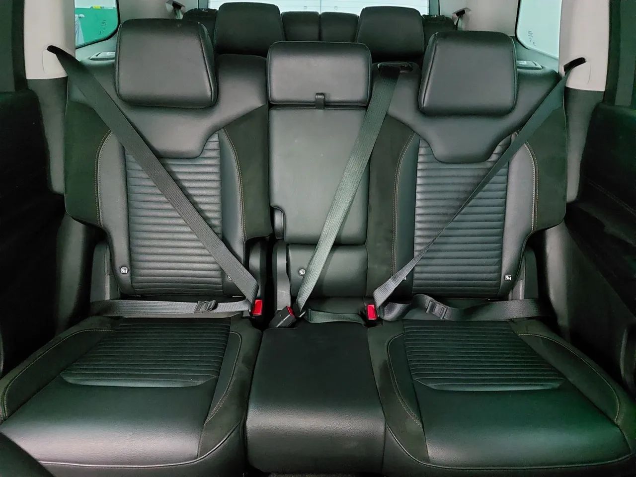Jeep Commander Limited T270 1.3 TB Flex Aut., foto 18 de 18