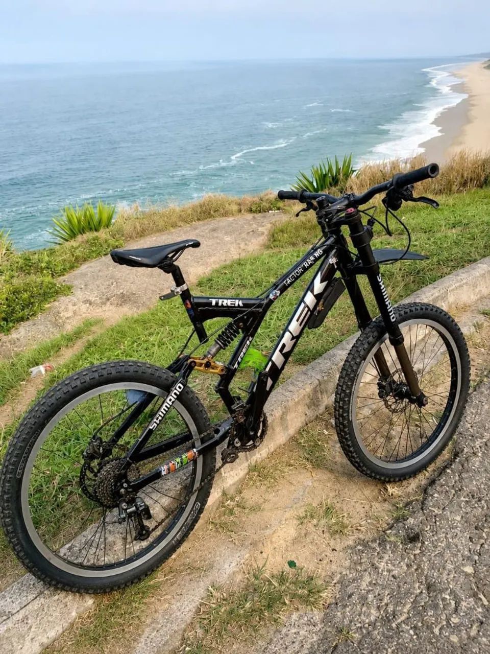 Bicicleta DH - Foto 2