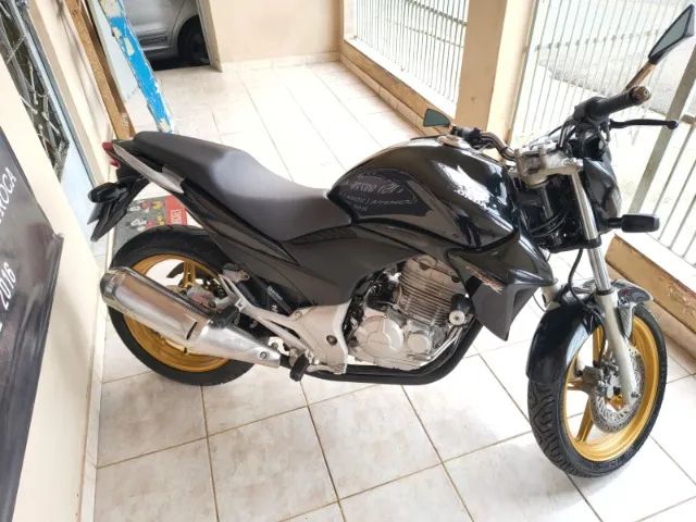 Cb 300 - Foto 2