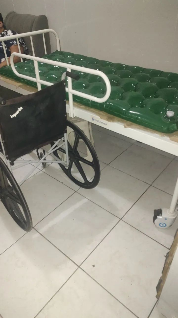 Cama hospitalar  - Foto 2