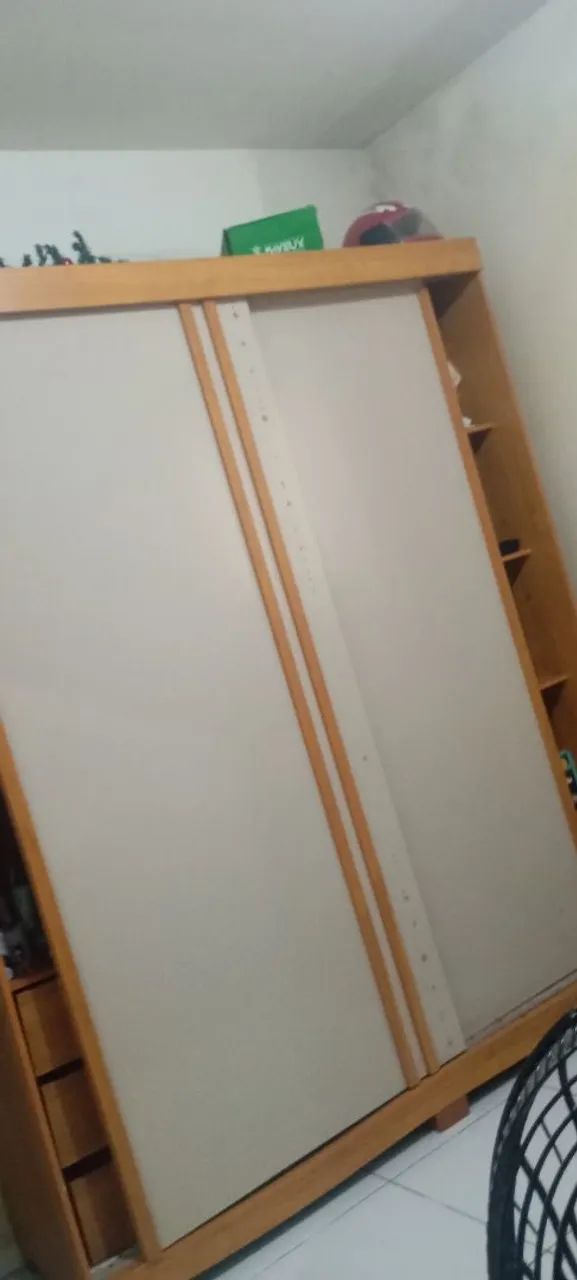 Guarda roupa casal 