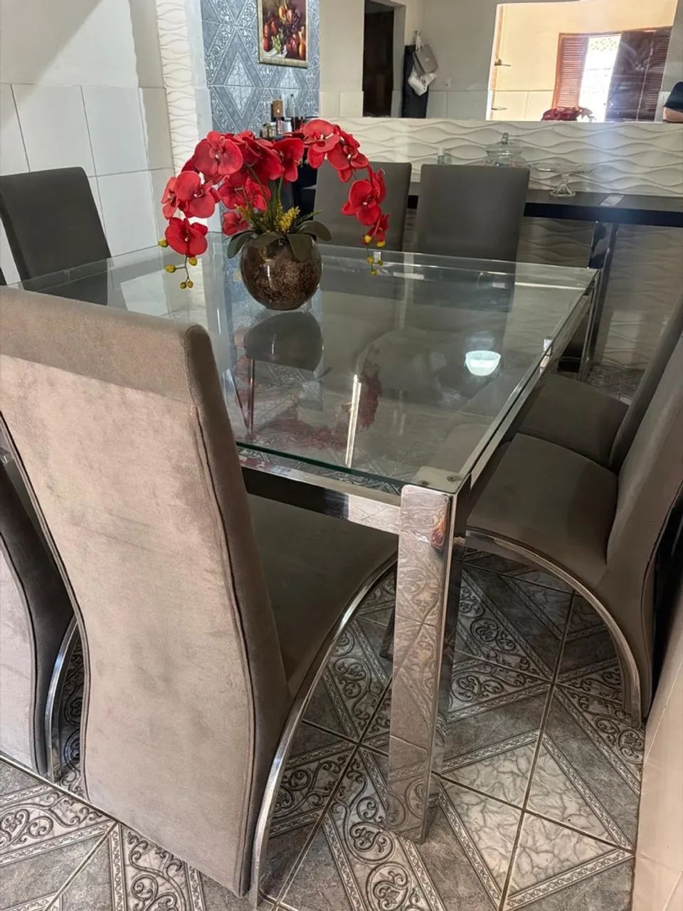 Mesa com 8 cadeiras - Foto 2