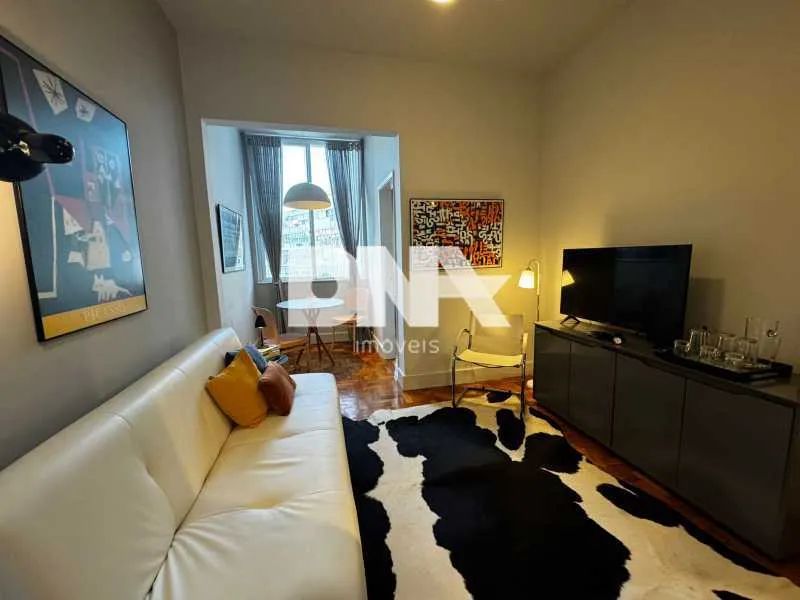 Apartamento : / Residencial / Copacabana